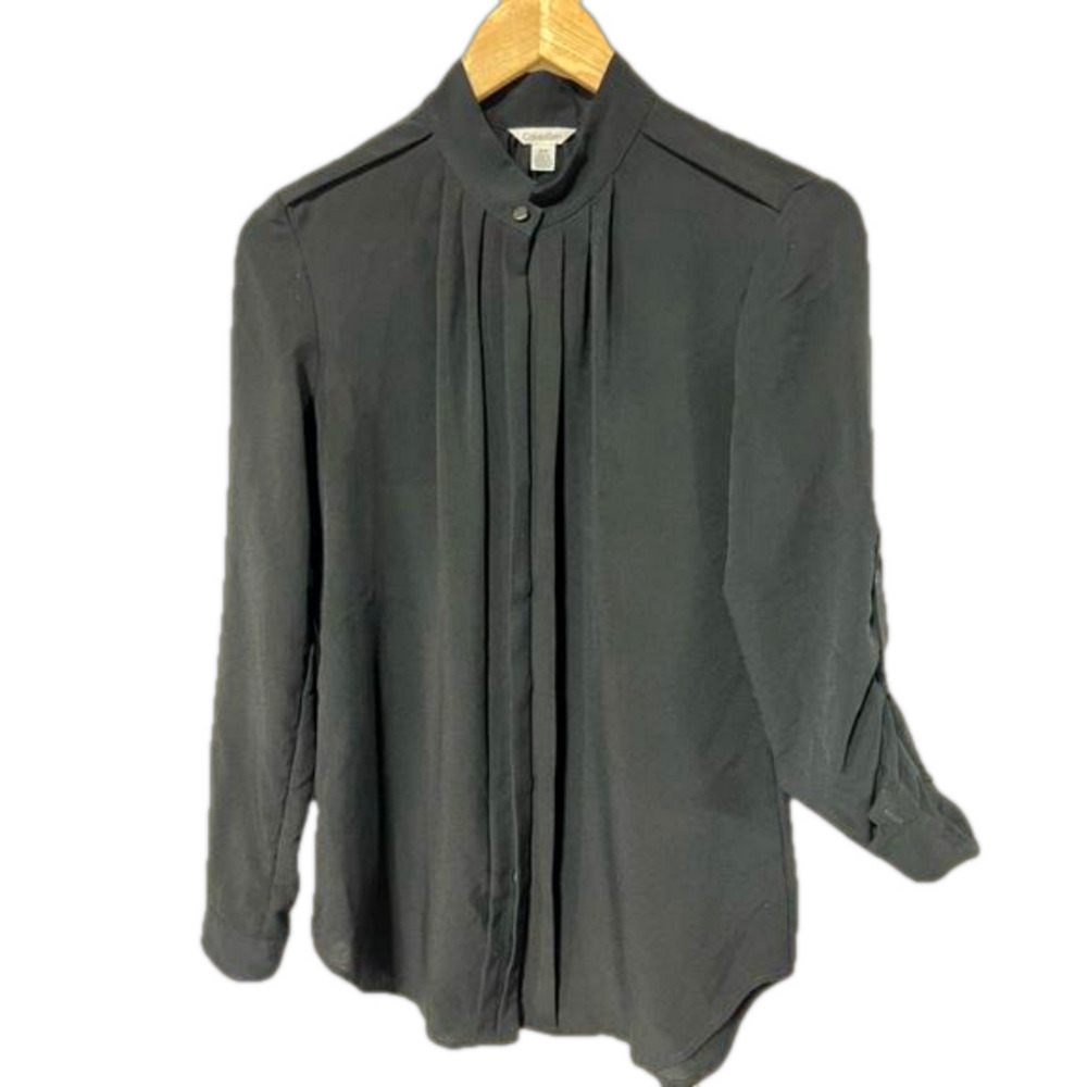Calvin Klein size SP black shirt